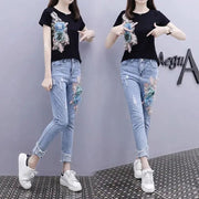One-Piece/Set 2023 Summer New Women Denim Pants Beaded Embroidery Short-Sleeved + Small Feet Hole Jeans Female Two-Piece Suit425